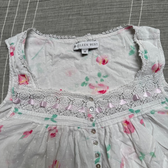 Eileen West Floral Nightgown - Picture 2 of 3